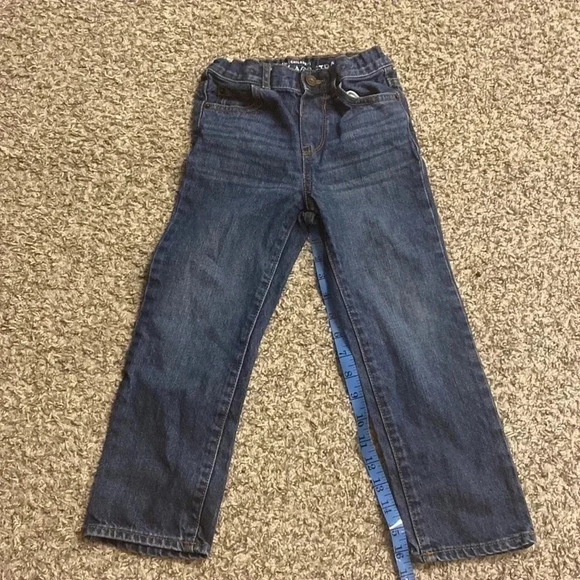 The Children’s Place straight leg denim jeans | size 5T - Picture 7 of 8